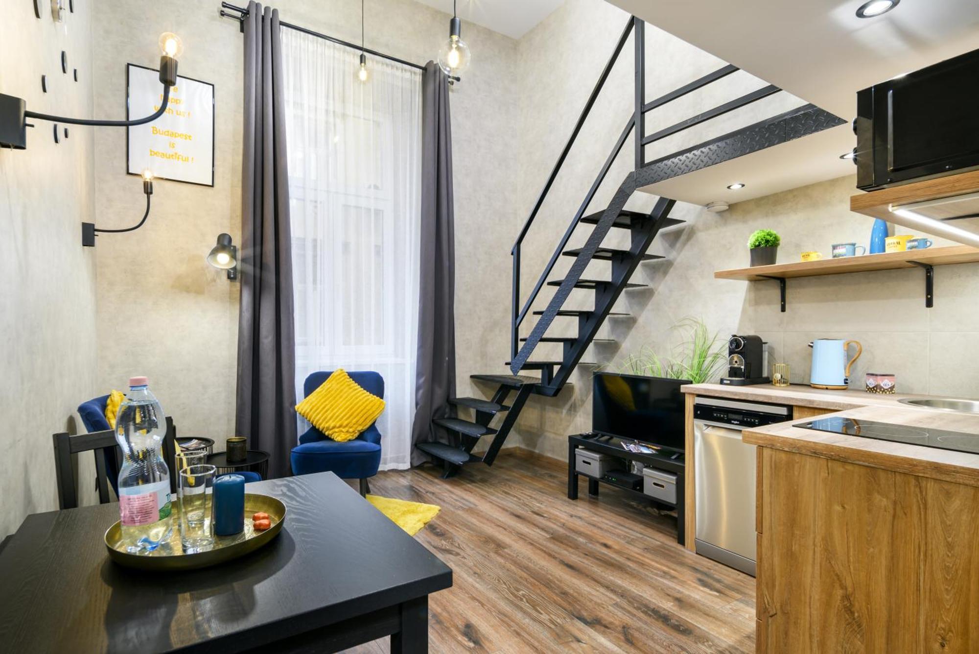 Luxury Apartment In The City Center With Parking Budapest Exteriör bild
